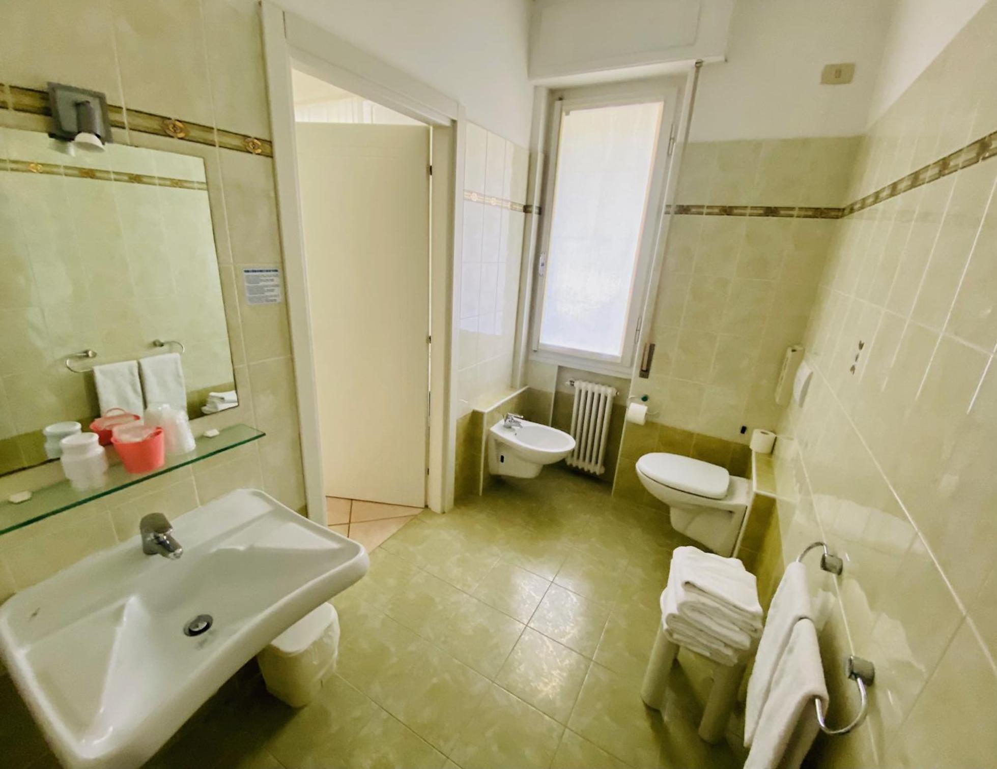 Hotel Ideal 马尔切西内 外观 照片