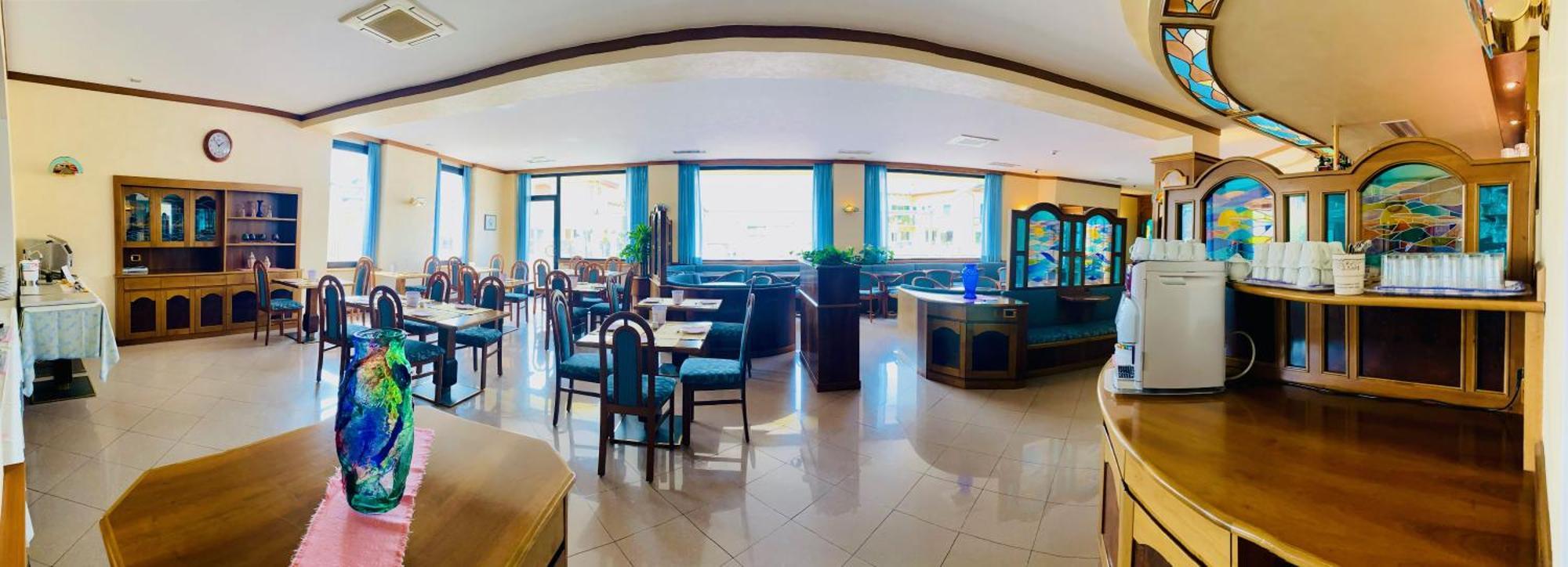 Hotel Ideal 马尔切西内 外观 照片
